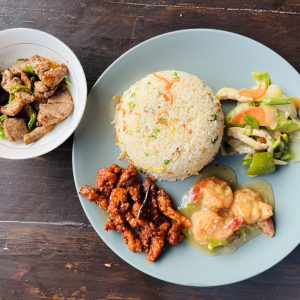 Fried Rice with Garlic Prawn, Szechuan Chicken, Beef Chili Dry & vegetables